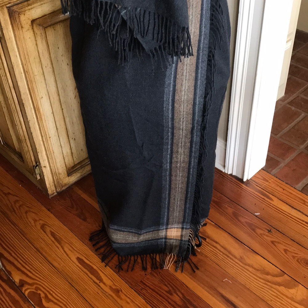 Carlisle Wool Skirt With Matching Wool Wrap - image 3